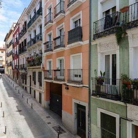 Apartamento Exterior En Lavapies Alquiler Temporal マドリード エクステリア 写真