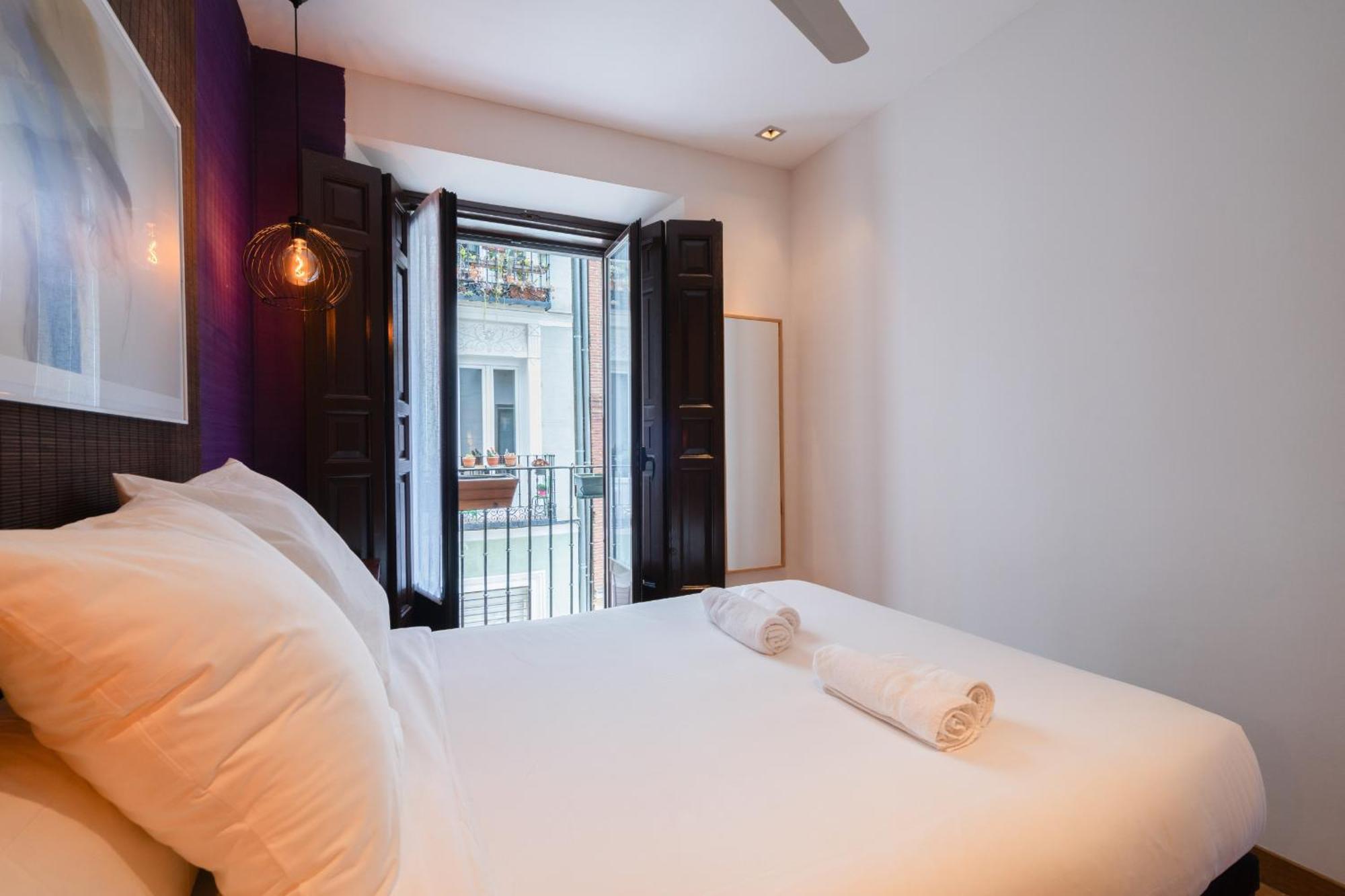 Apartamento Exterior En Lavapies Alquiler Temporal マドリード エクステリア 写真