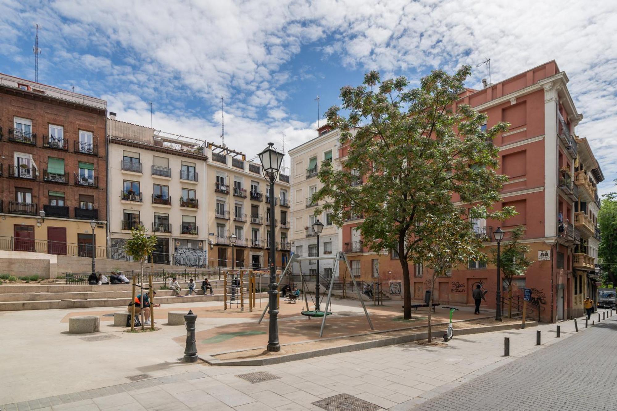 Apartamento Exterior En Lavapies Alquiler Temporal マドリード エクステリア 写真